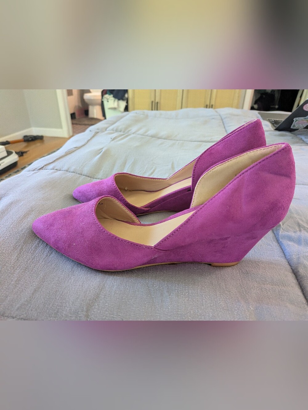 Journee Collection Ester Faux Suede D'Orsay Wedge Pumps Plum Fuchsia Purple 7